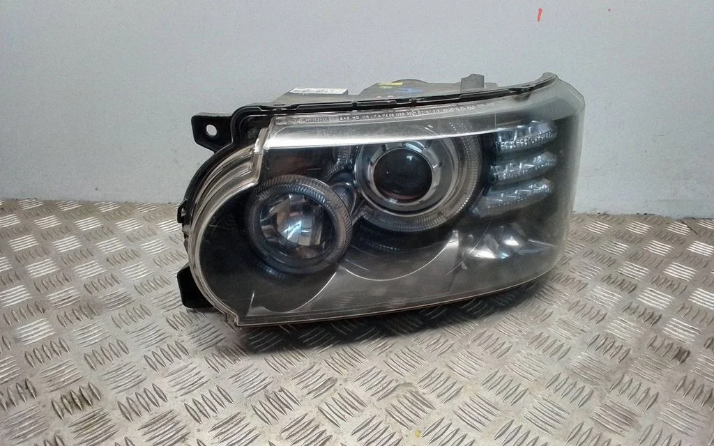 Headlight/headlamp AH4213W030AB