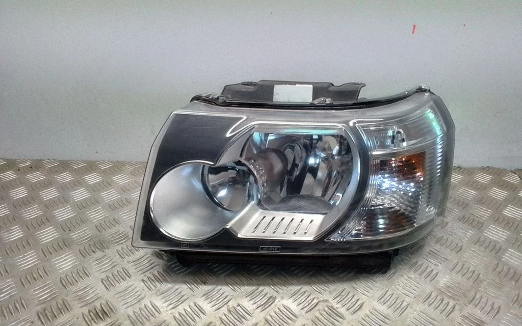Headlight/headlamp – Land Rover Freelander 2 - LR2 (2007-2016)