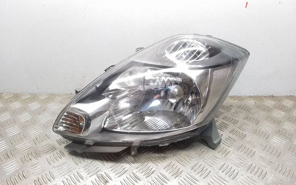 Headlight/headlamp 10051763