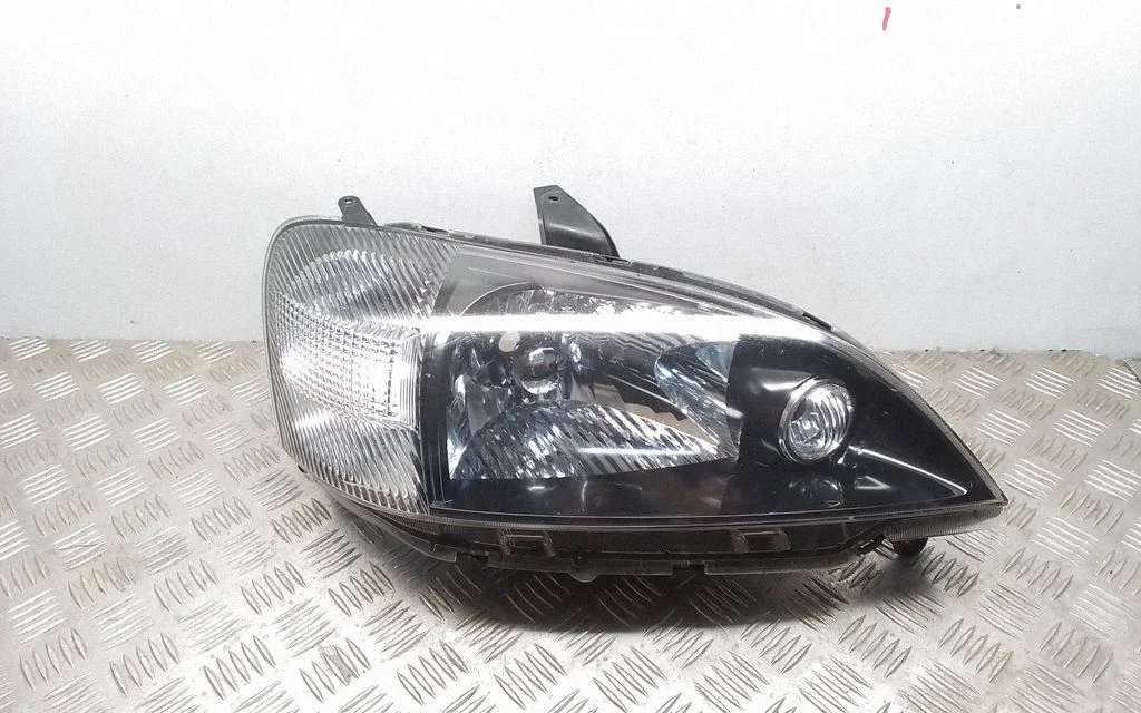Headlight/headlamp 0331103
