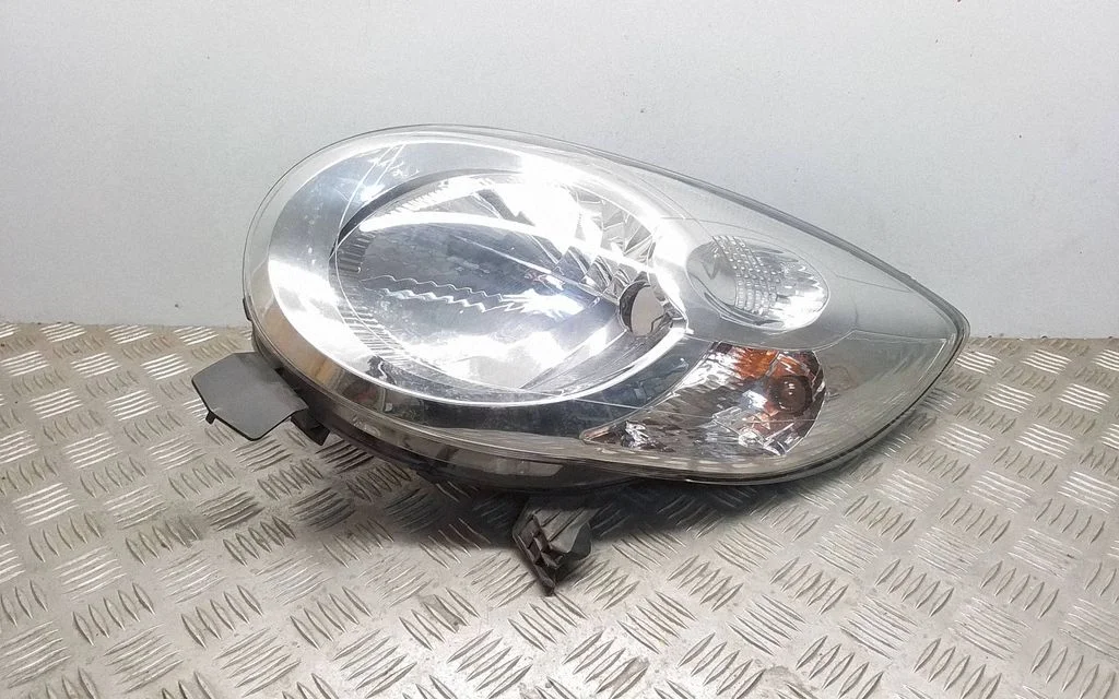 Esituli 811500H050