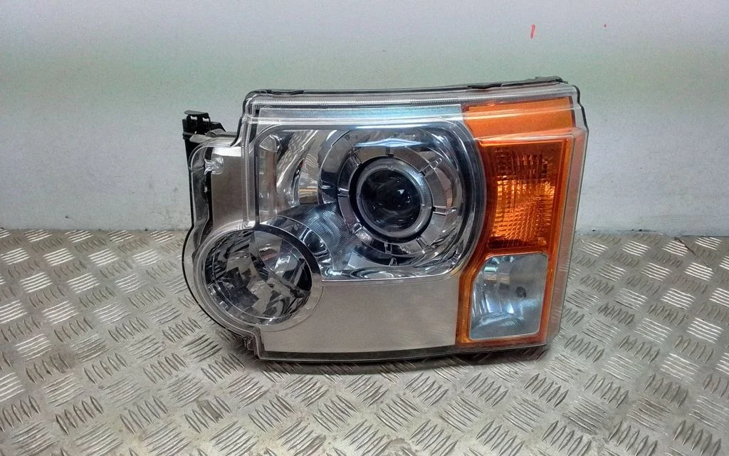 Headlight/headlamp – Land Rover Discovery 3 - LR3 (2005-2009)