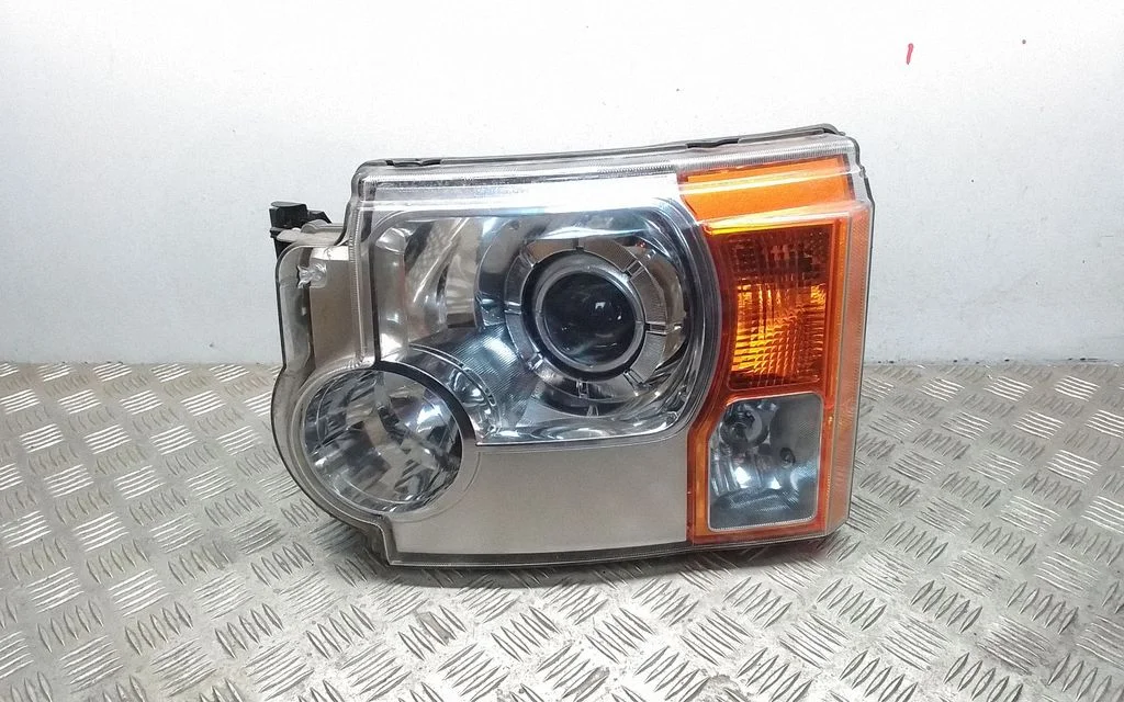 Headlight/headlamp – Land Rover Discovery 3 - LR3 (2005-2009)