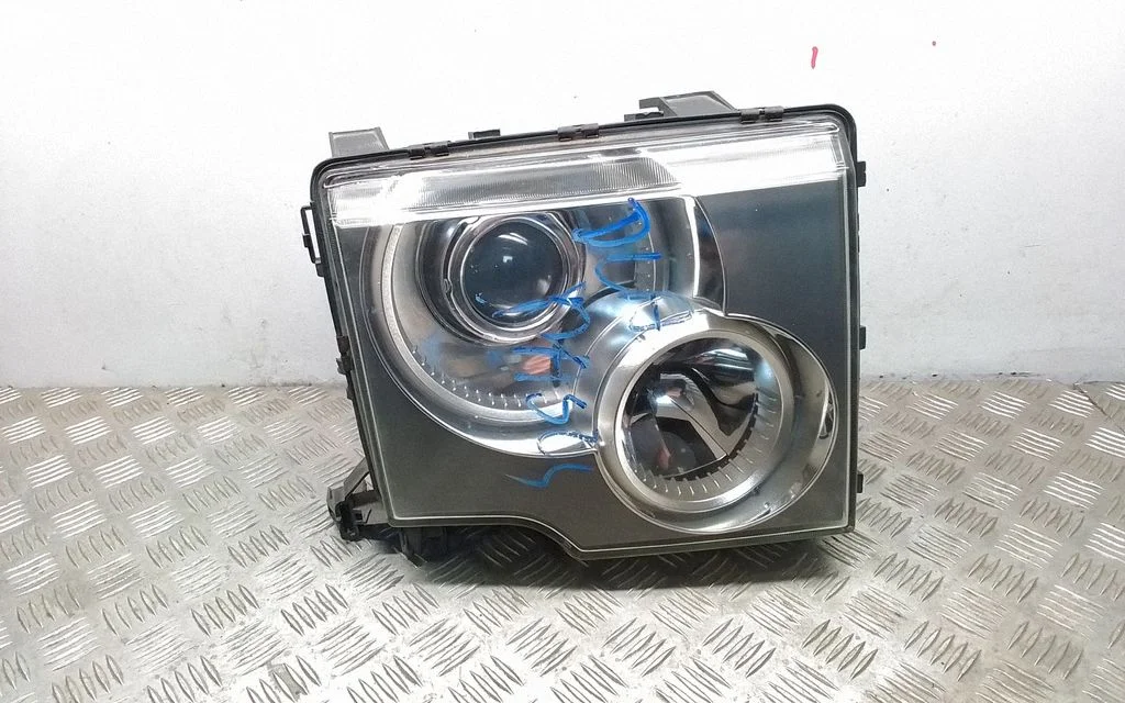Esituli – Land Rover Range Rover L322 (2002-2012)