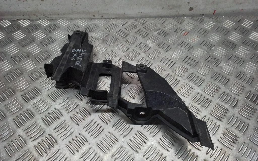 Headlight/headlamp mounting bracket 15183600