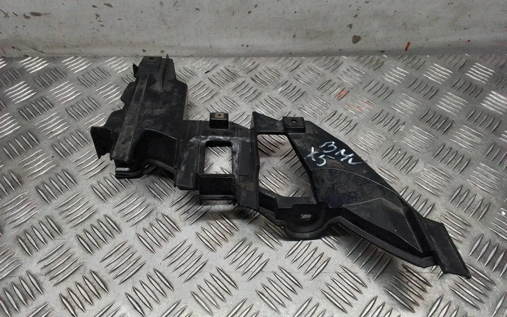 Headlight/headlamp mounting bracket 15183600