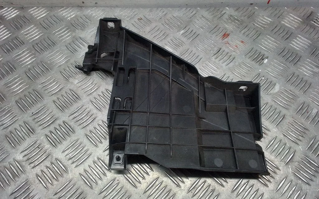 Headlight/headlamp mounting bracket – Audi A5 Sportback 8TA (2009-2016)