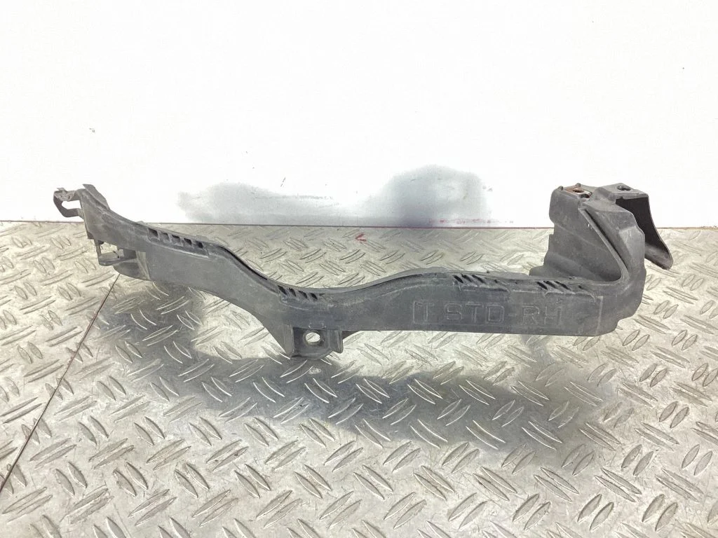 Headlight/headlamp mounting bracket 57707AG13A