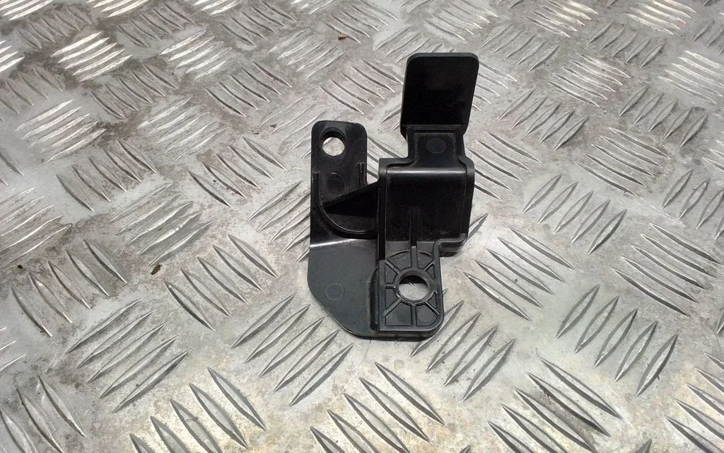 Headlight/headlamp mounting bracket – Land Rover Range Rover L405 (2013-2021)