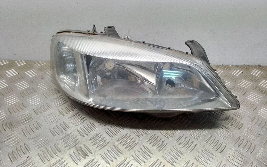 Reflektor 13132456 – Opel Astra G (1998-2009)