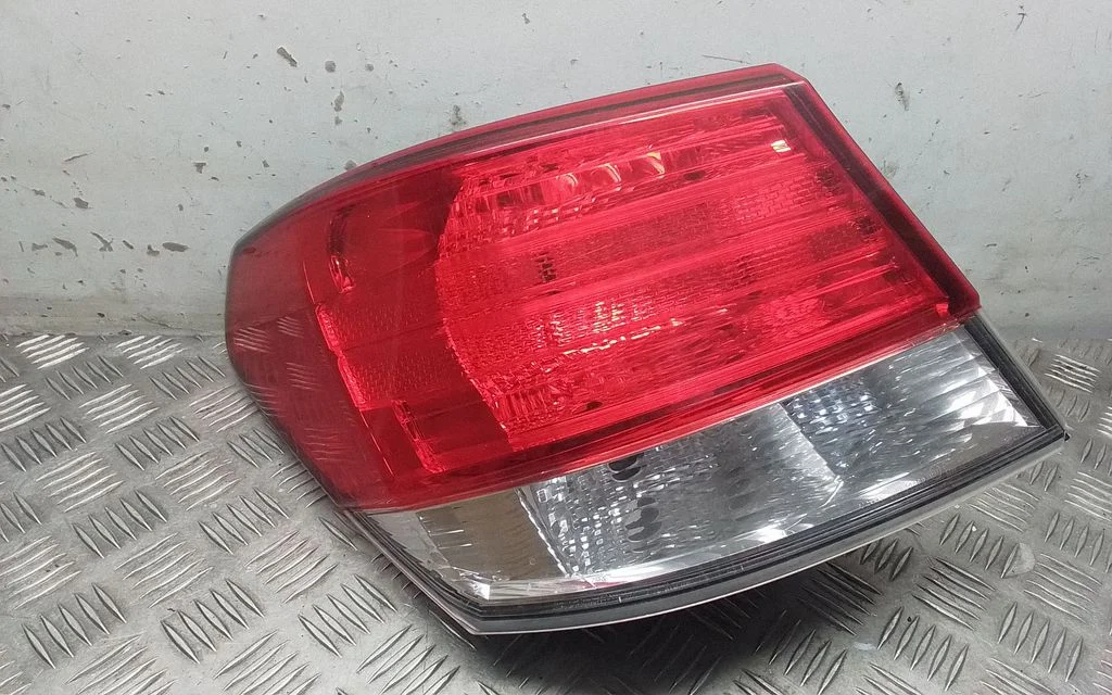 Rear/tail lights 20020068
