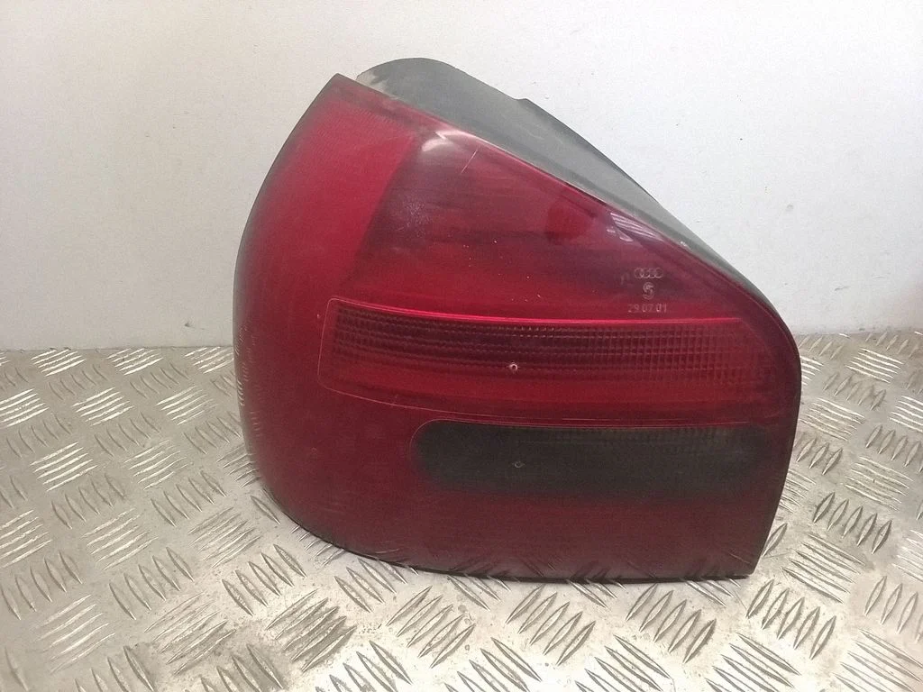 Rear/tail lights – Audi A3 S3 8L (1996-2003)