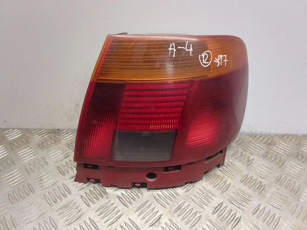 Tagatuli keres – Audi A4 S4 B5 8D (1994-1999)