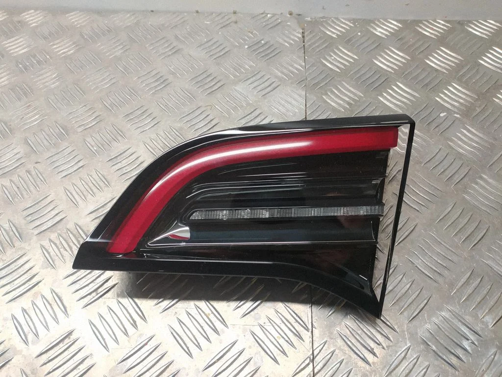 Tagatuli keres 2SD2715015