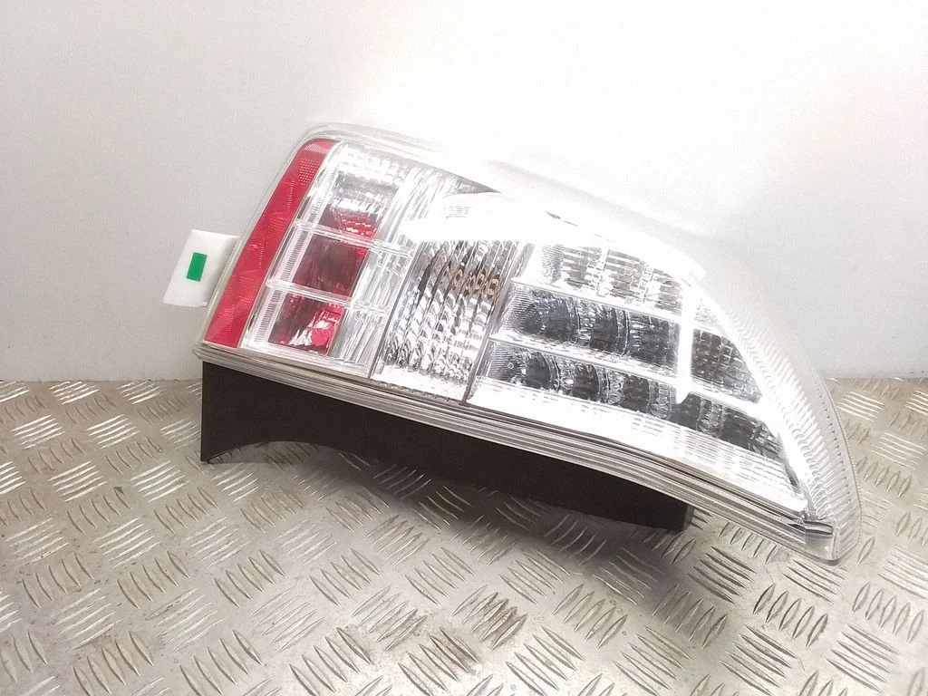 Lampa tylna w błotniku 4738