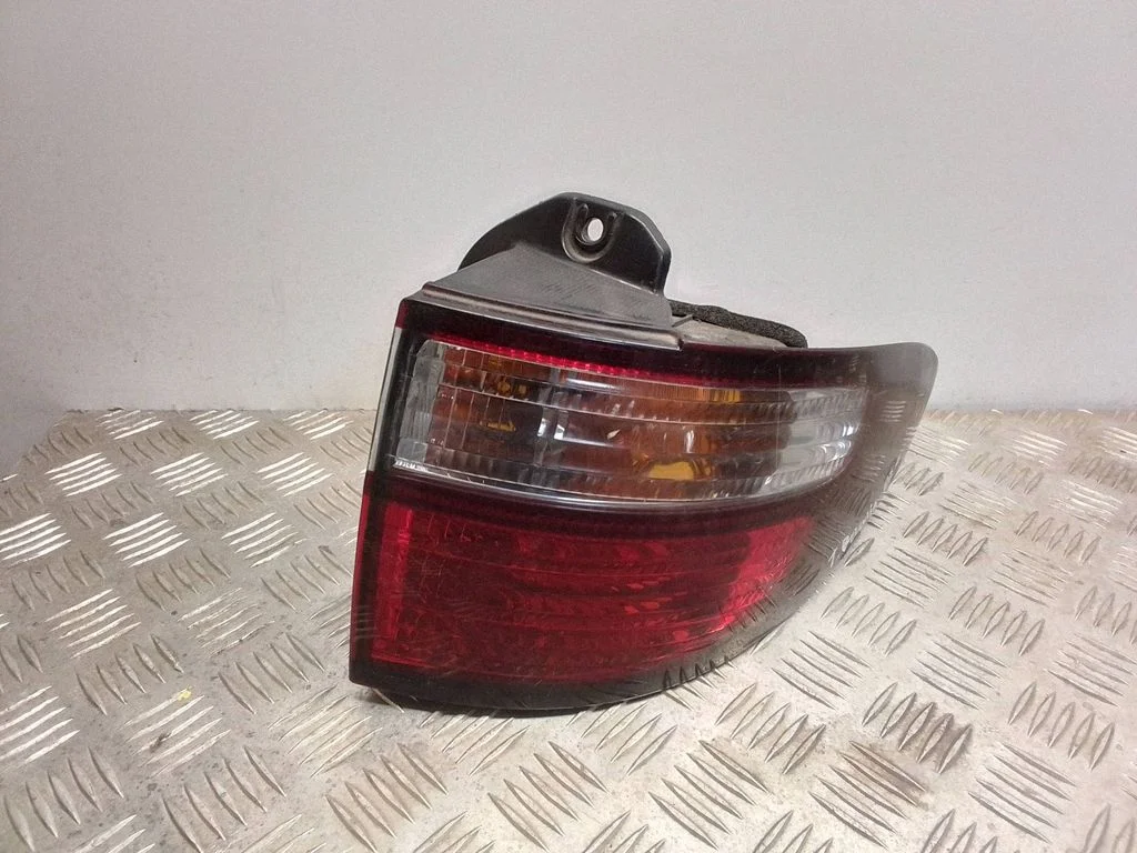 Tagatuli keres – Toyota Previa (XR30, XR40) II (2000-2006)