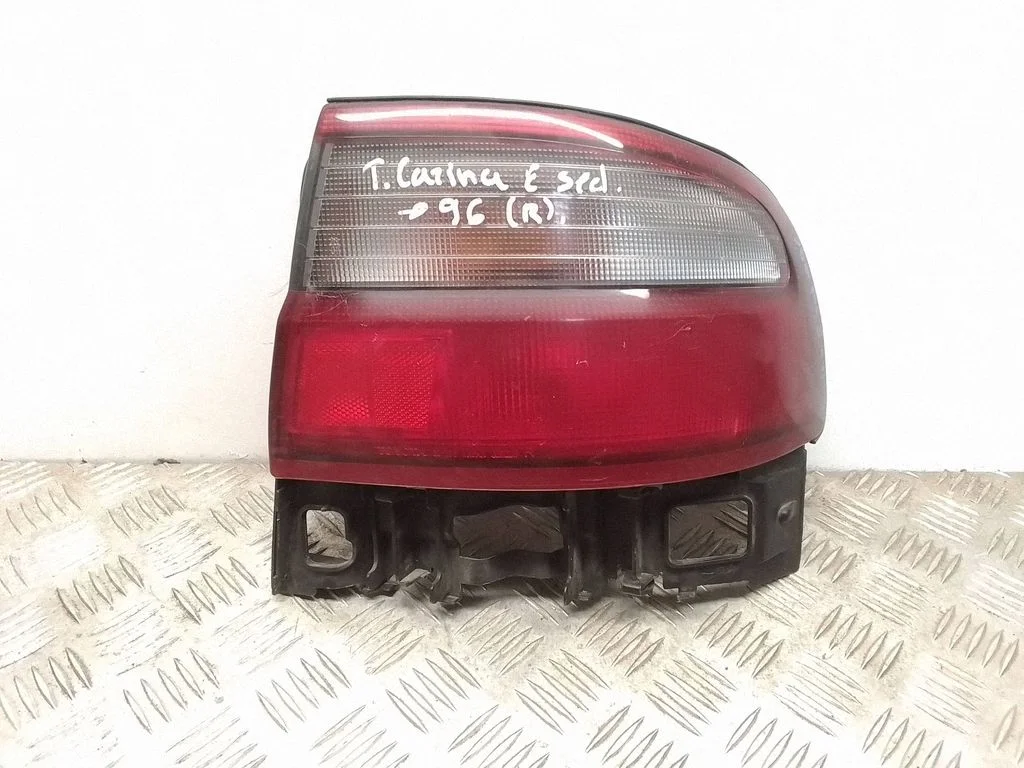 Rear/tail lights 22075556 – Toyota Carina T210 (1996-2001)