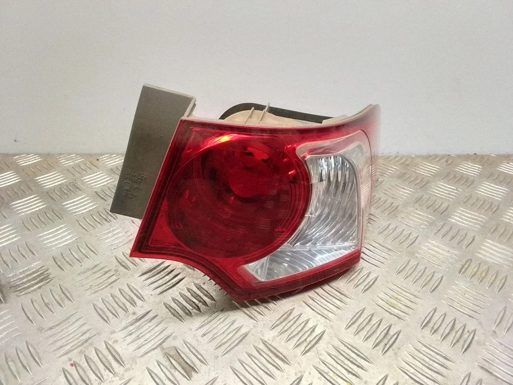 Tagatuli keres P7195R