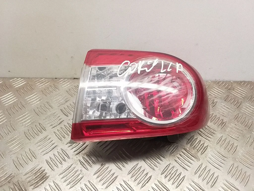 Lampa tylna w błotniku 02193