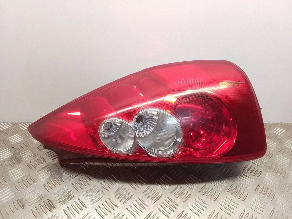 Rear/tail lights C23551150 – Mazda 5 (2005-2010)