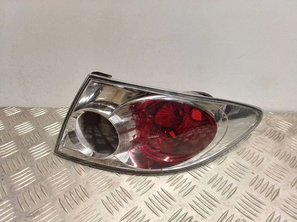 Rear/tail lights 22061971