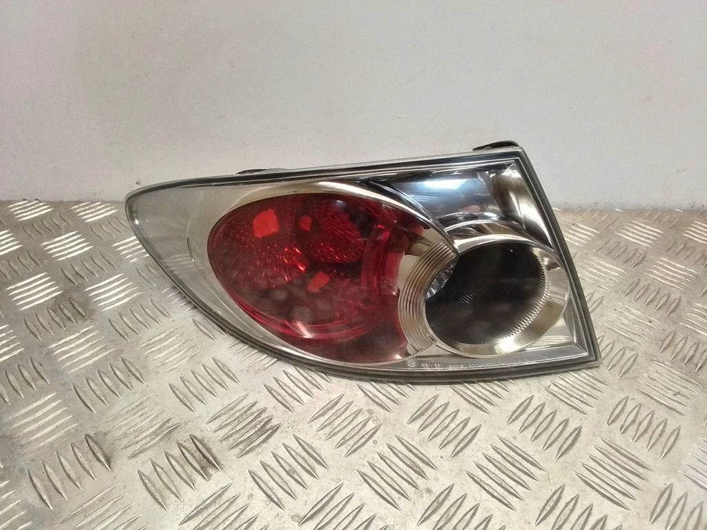 Rear/tail lights 22061971