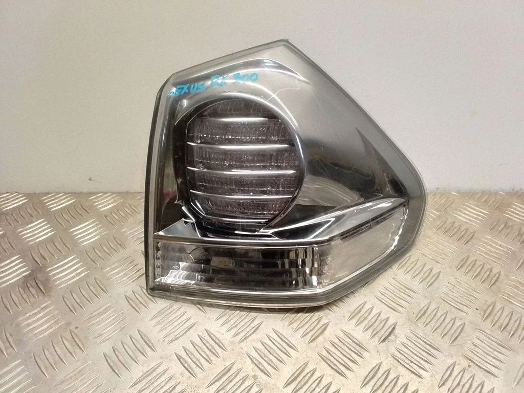 Rear/tail lights – Lexus RX III (2008-2015)