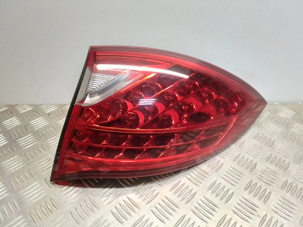 Tagatuli keres – Porsche Cayenne (92A) (2010-2017)