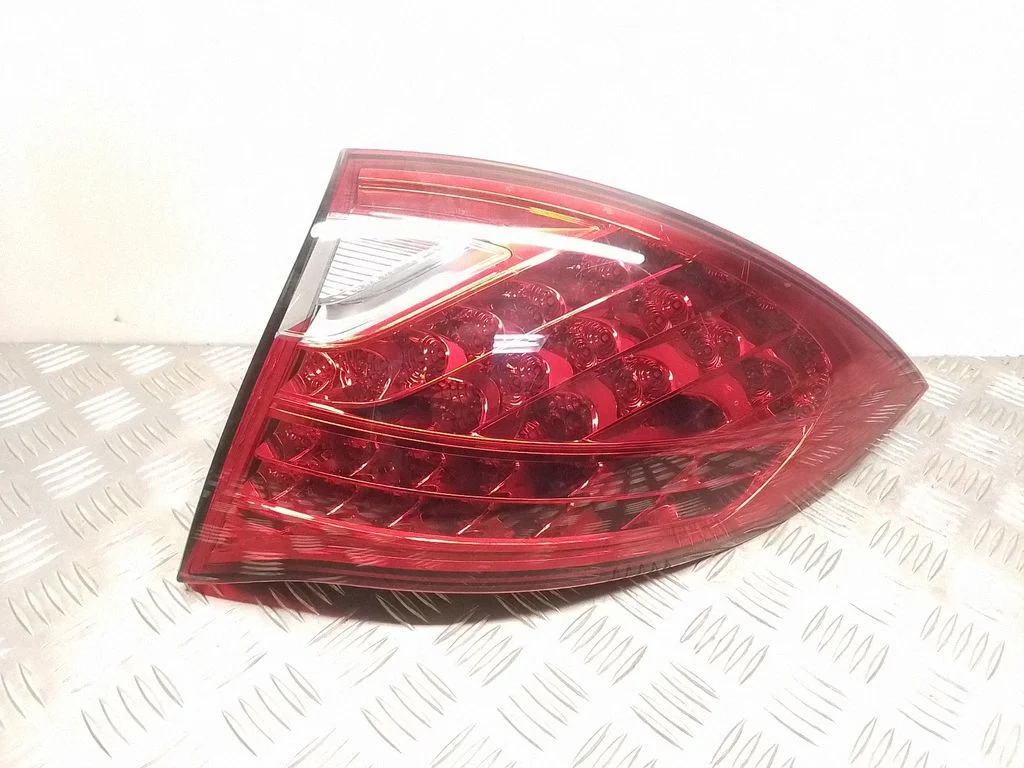 Tagatuli keres – Porsche Cayenne (92A) (2010-2017)