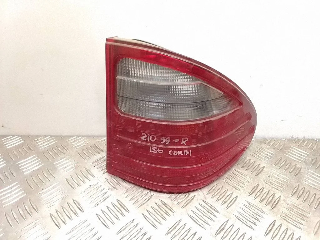 Rear/tail lights A2108204864