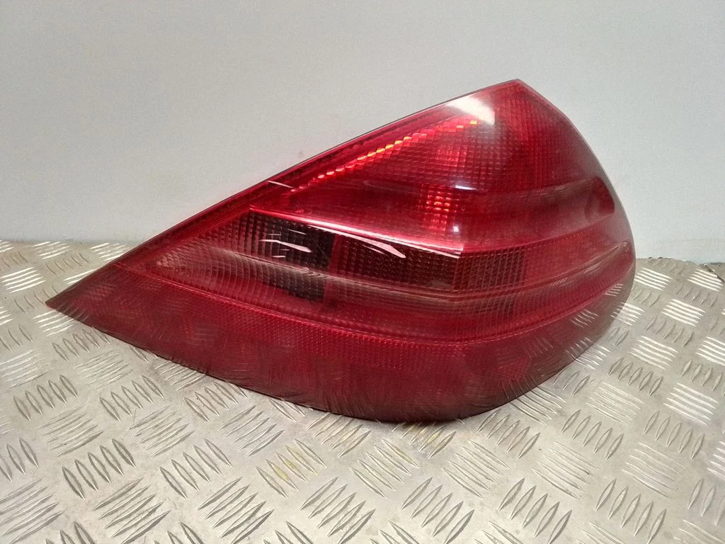 Rear/tail lights 1541614