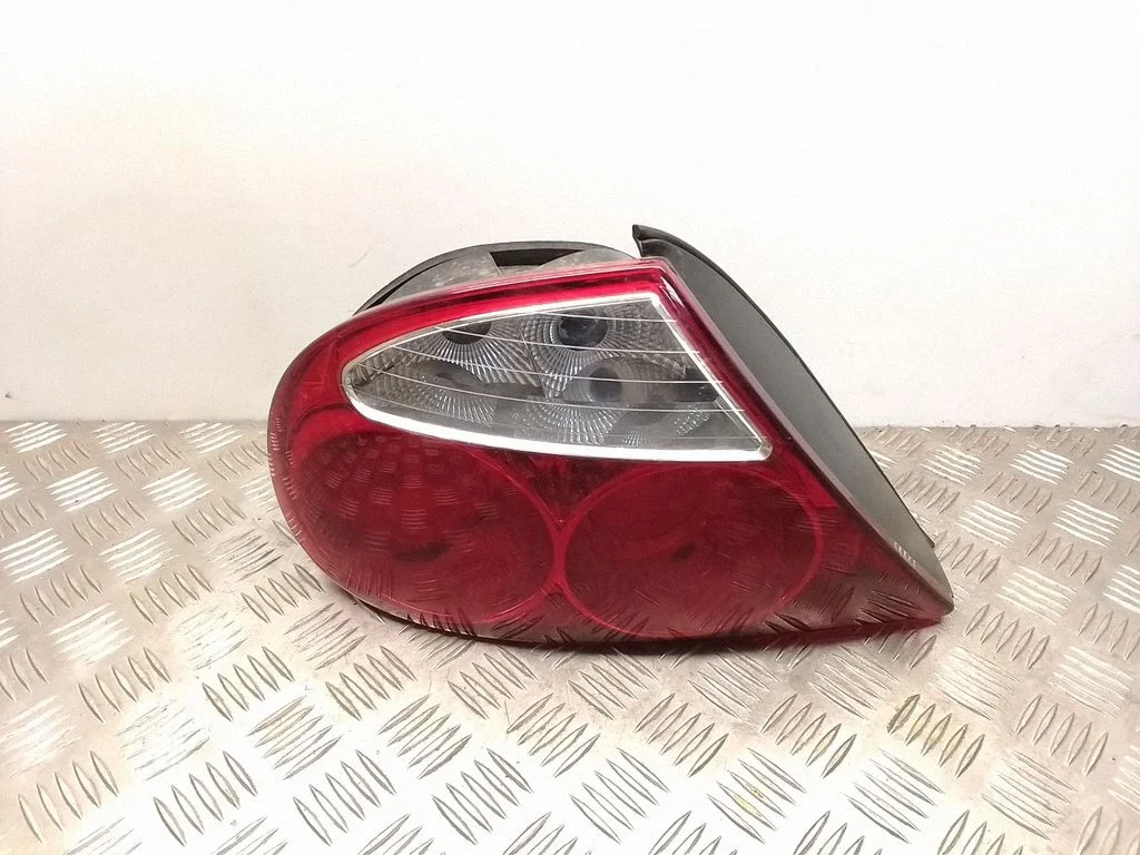 Rear/tail lights XR8313405AH