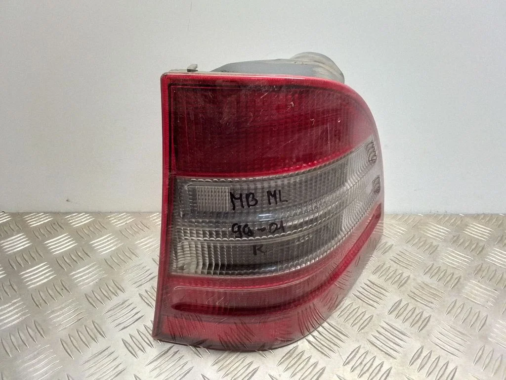 Tagatuli keres – Mercedes-Benz ML-klass W163 (1997-2005)