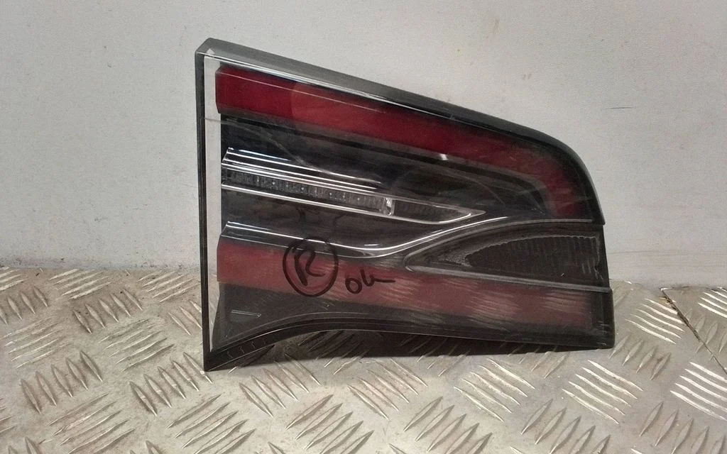 Tailgate rear/tail lights 103433800A