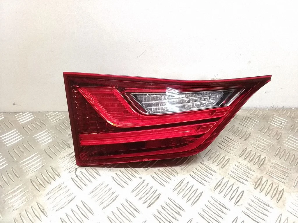 Tailgate rear/tail lights – Lexus GS 250 350 300H 450H (2013-)