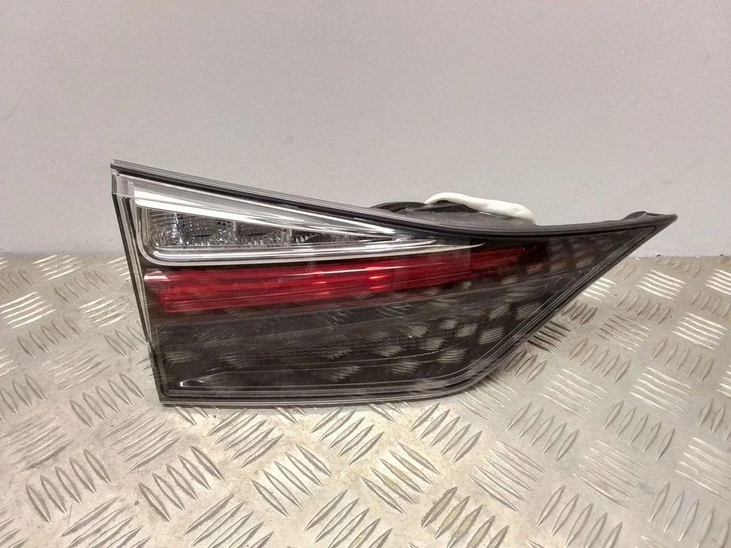 Tagatuli luugil – Lexus GS 250 350 300H 450H (2013-)