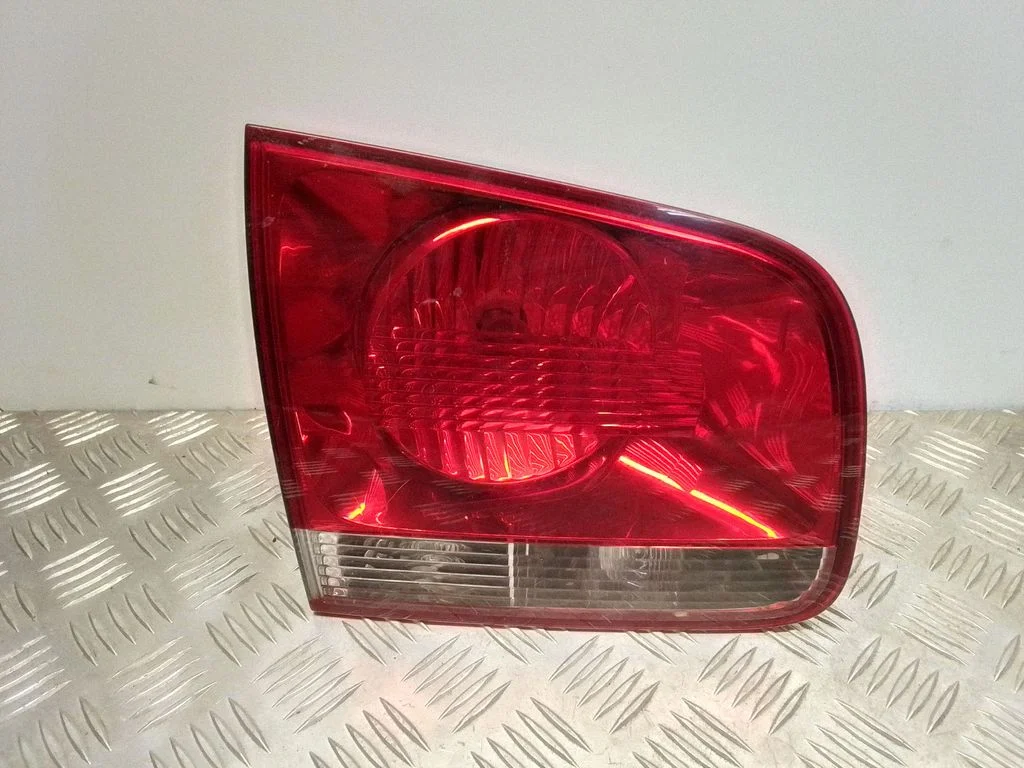 Tagatuli luugil – Volkswagen Touareg II (2010-2018)