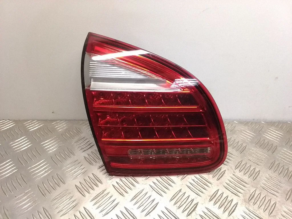 Tagatuli luugil – Porsche Cayenne (92A) (2010-2017)