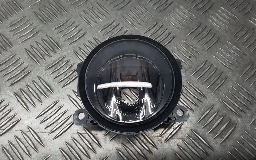 Front fog light 89202503
