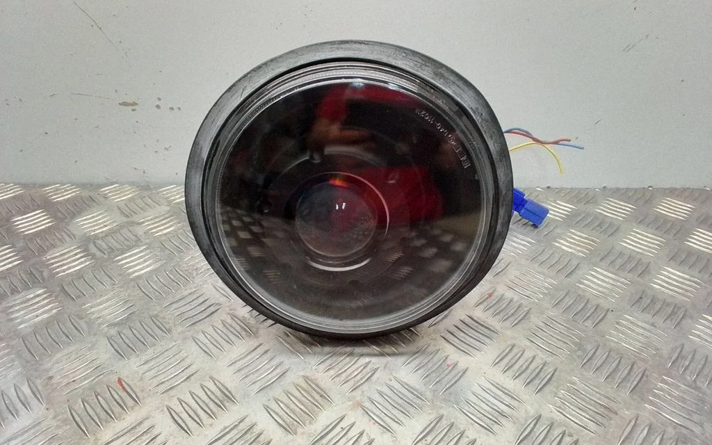 Priekšējais miglas lukturis D401102N