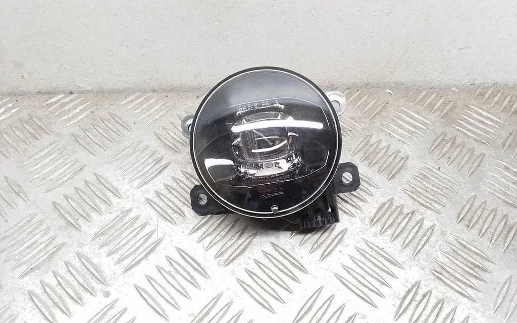Front fog light 9811333380 – Peugeot 308 (2013-2021)