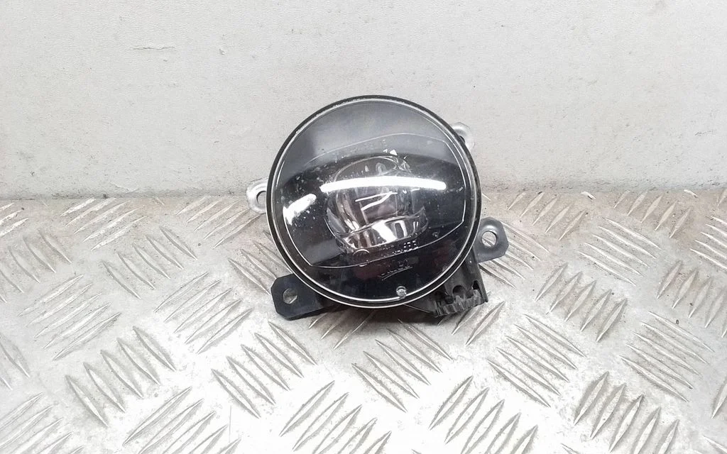 Front fog light 9807432580 – Peugeot 308 (2013-2021)