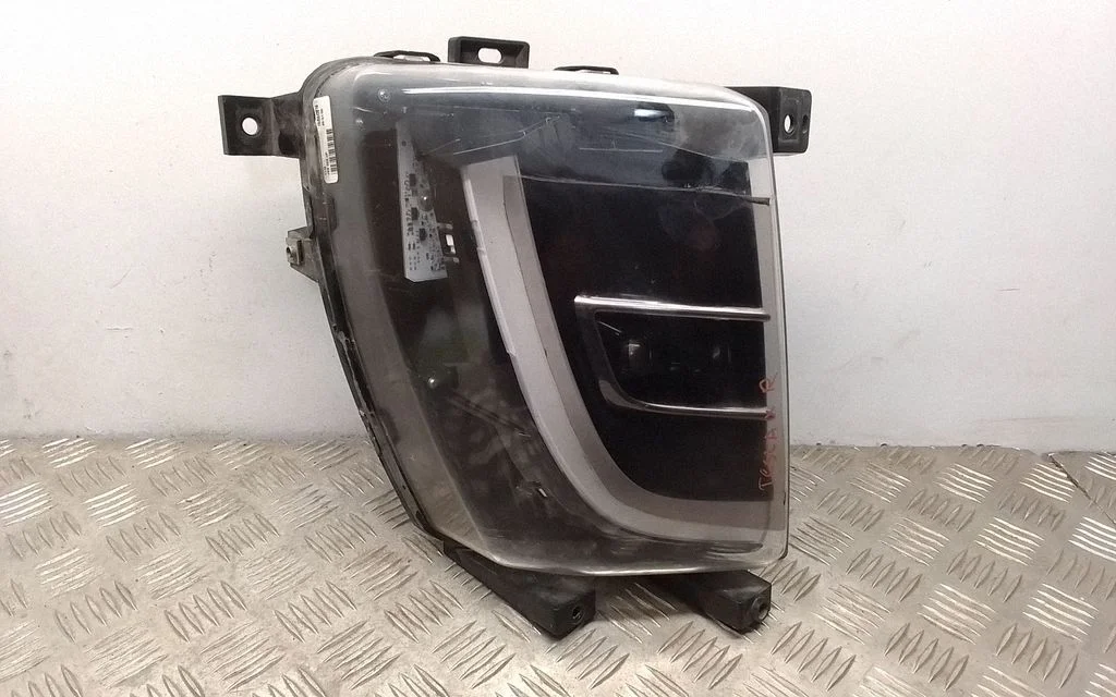 Front fog light 103433100A