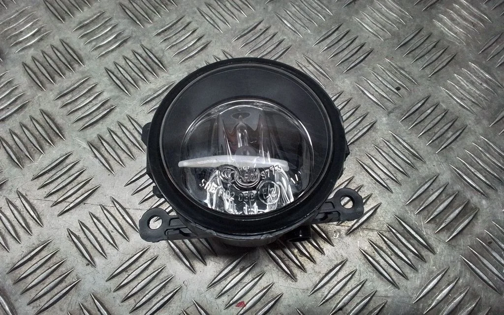Front fog light 89202503