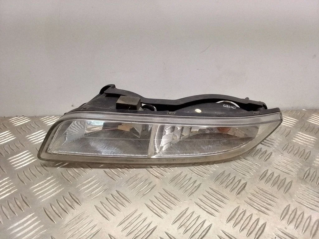 Front fog light – SsangYong Rexton I (2001-2017)