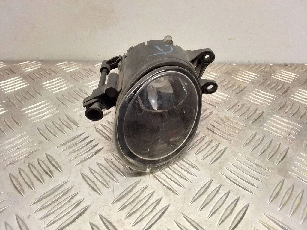 Front fog light 0305063004