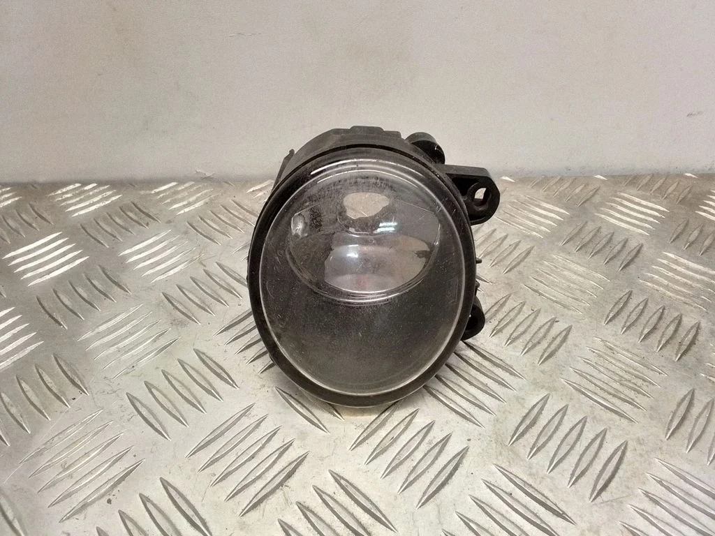 Halogen przedni 63176920885