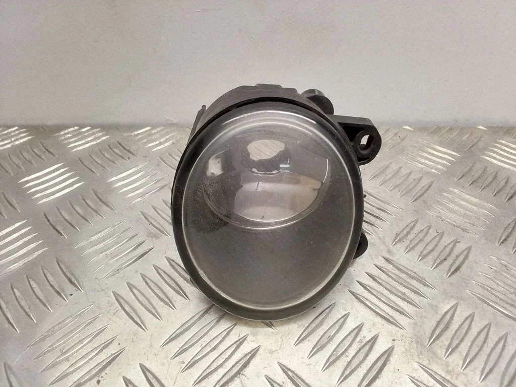 Halogen przedni 63176920885