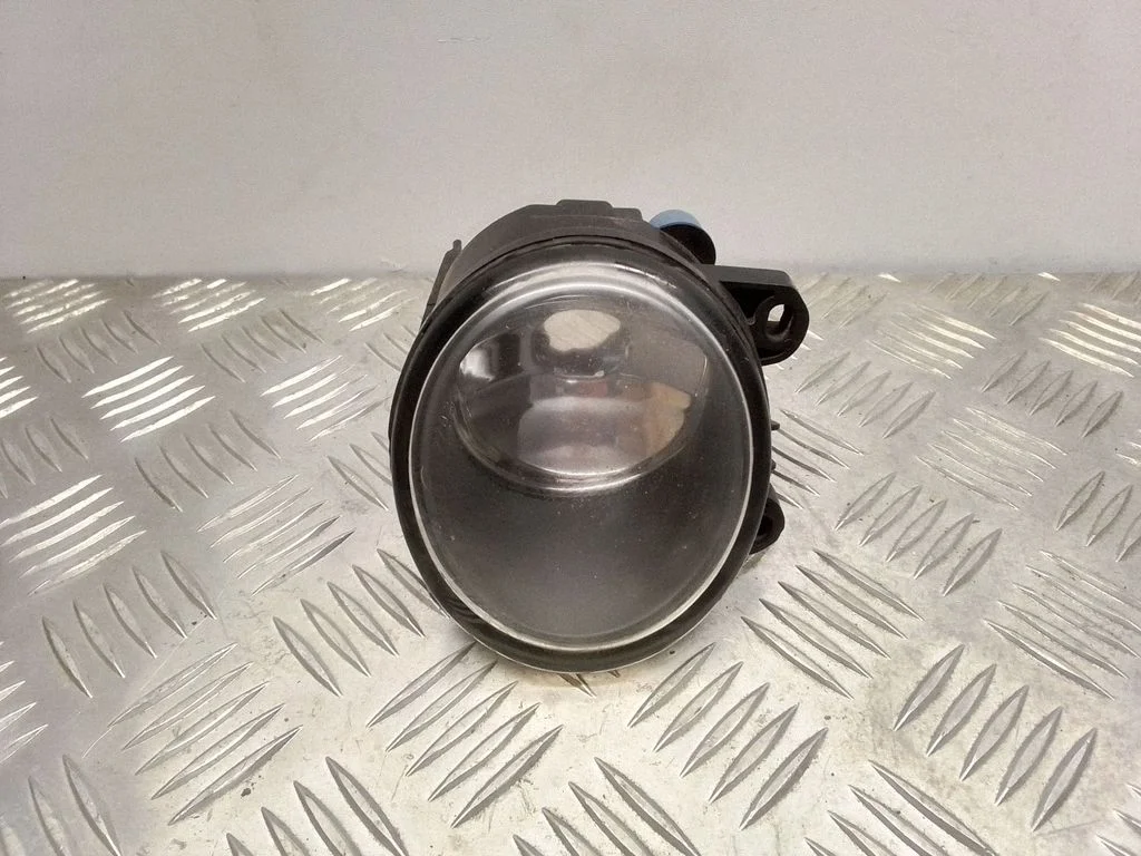 Halogen przedni 63176920885