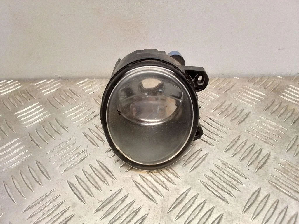Halogen przedni 63176920885